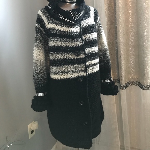 Sweater coat - Picture 2 of 3